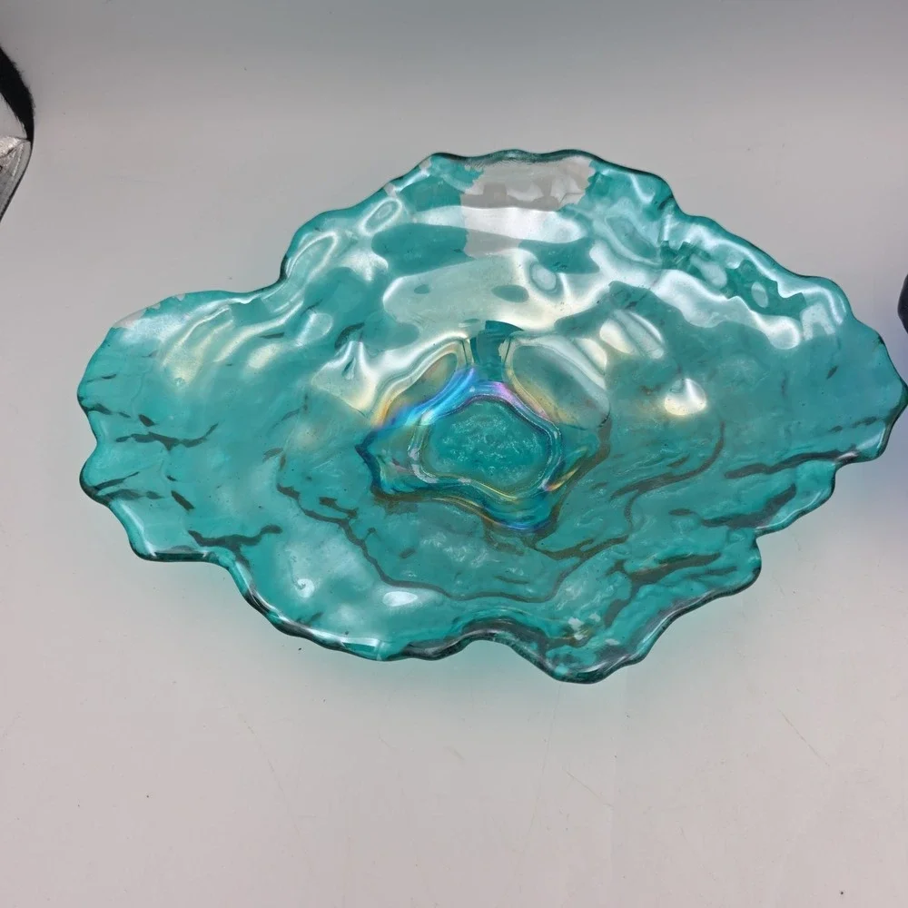 (2) AKCAM‎ Iridescent Oyster Shell Decorative Dish Plate Blue And Purple READ